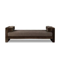 Ursula Chaise