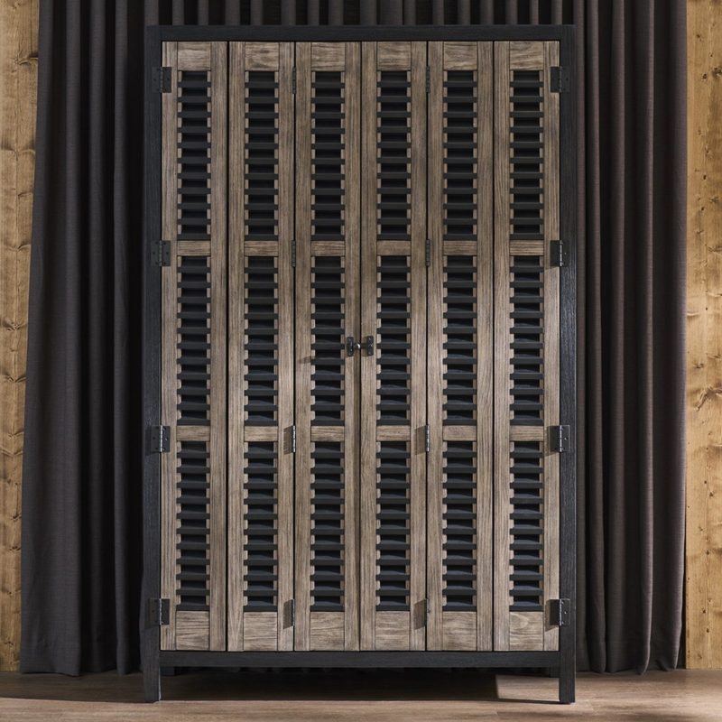 Lucienne II Bar Cabinet /w LEDs