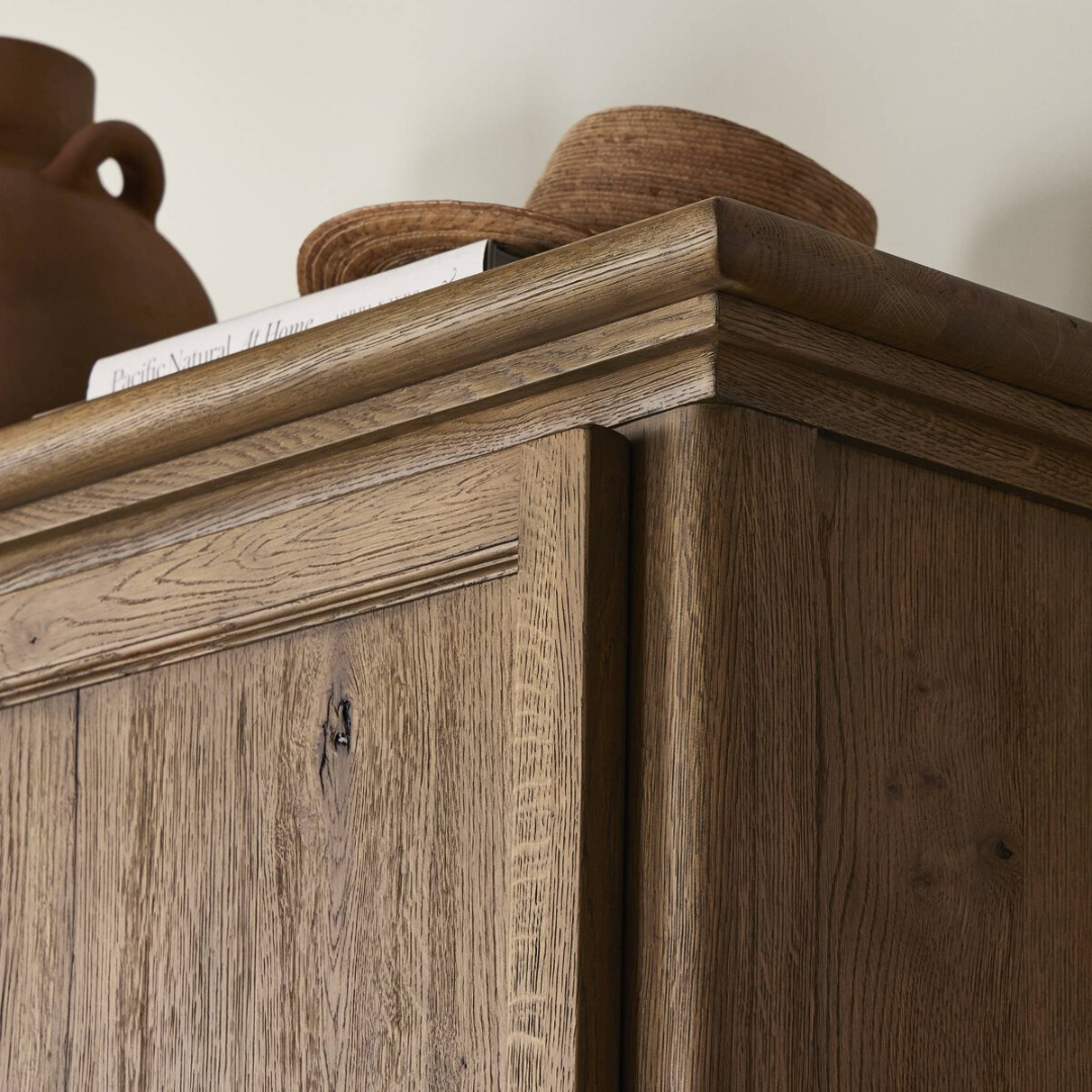 Warrick Cabinet