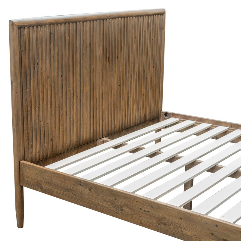 Britanica Bed