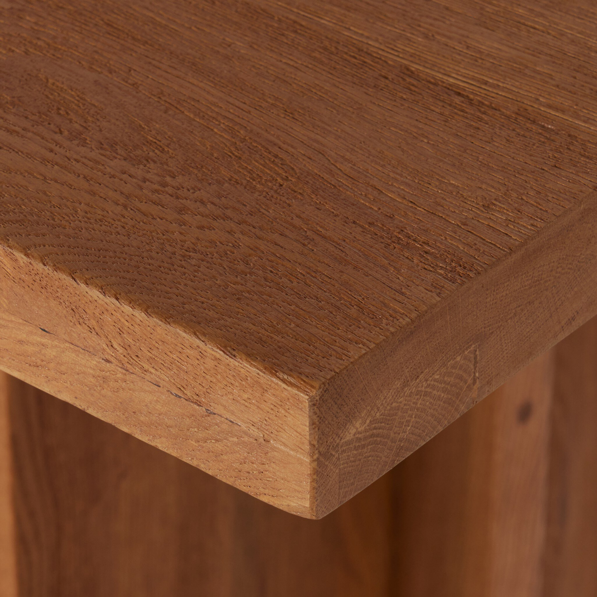Elayna Bar + Counter Table