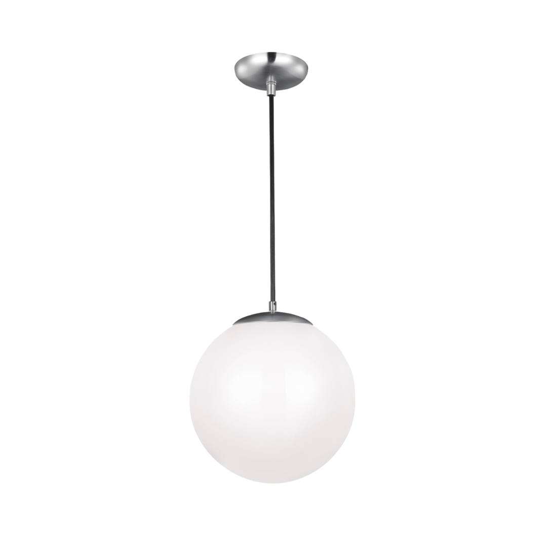 Leo Hanging Globe XL One Light Pendant