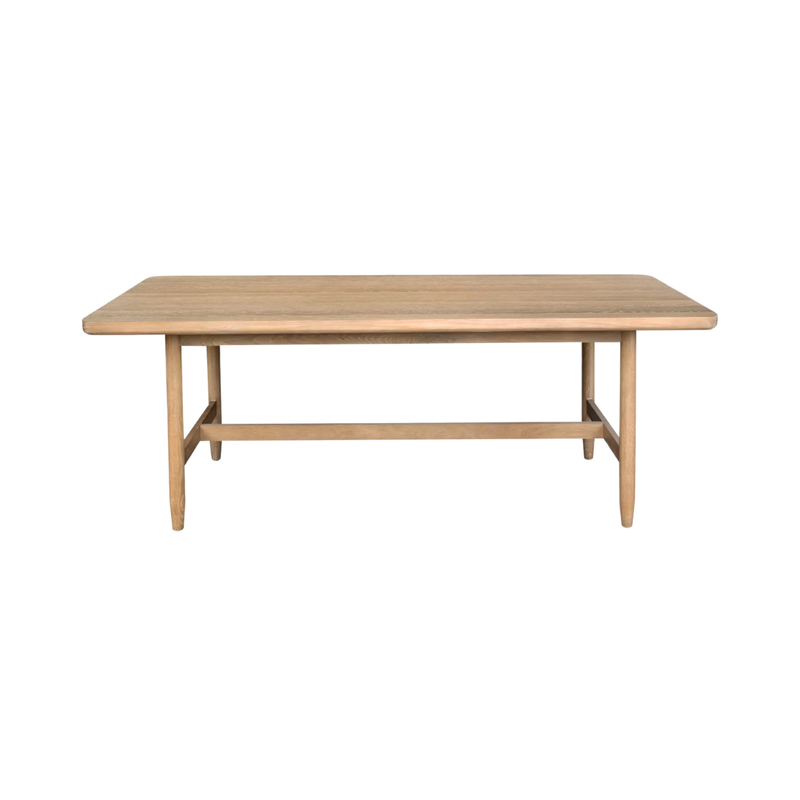 Kamelia Dining Table