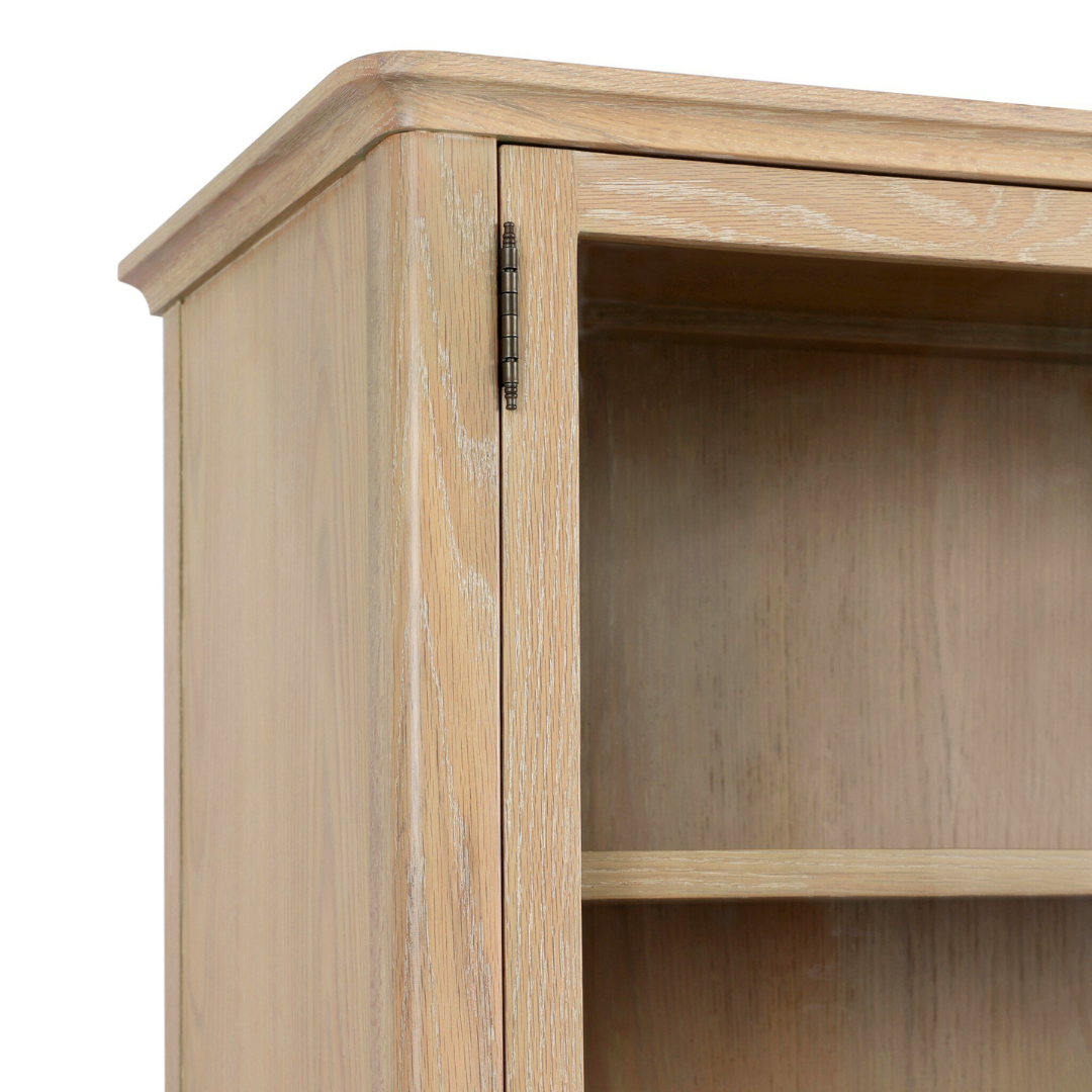 Gentry Cabinet