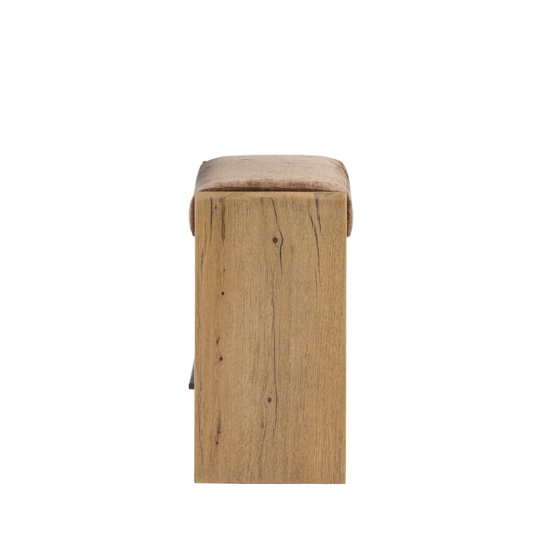 Nori Stool