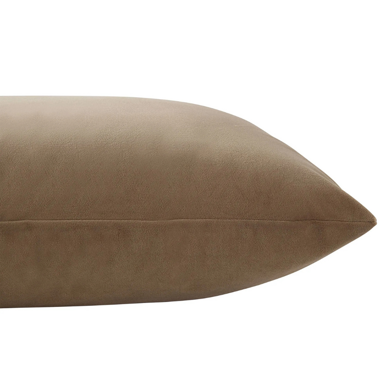 Abriella Pillow [20" x 20"]