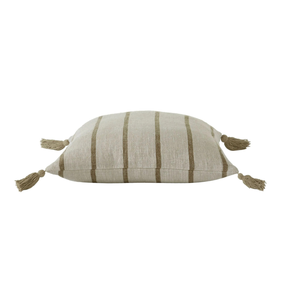 Tameron Pillow [20" x 20"]