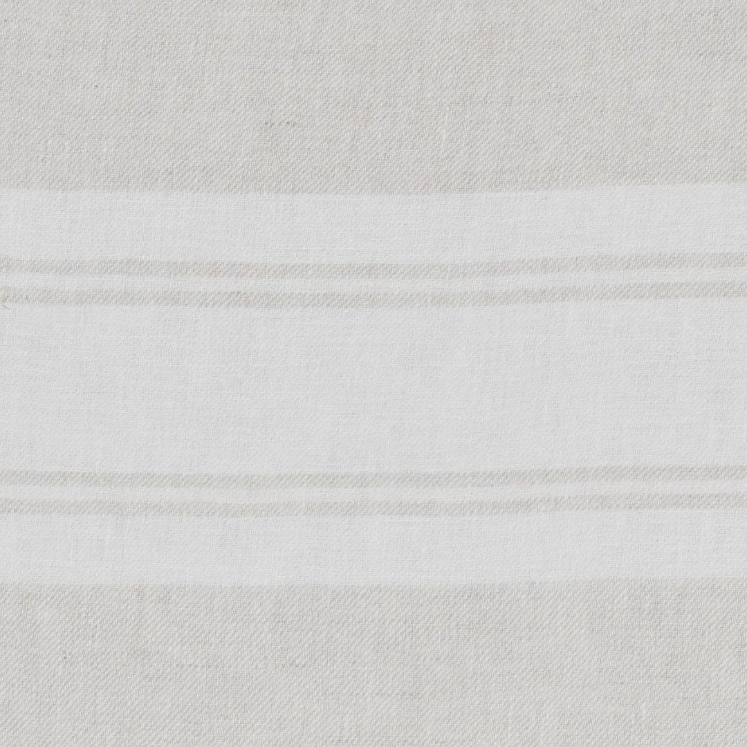Rennie Pillow [20" x 20"]