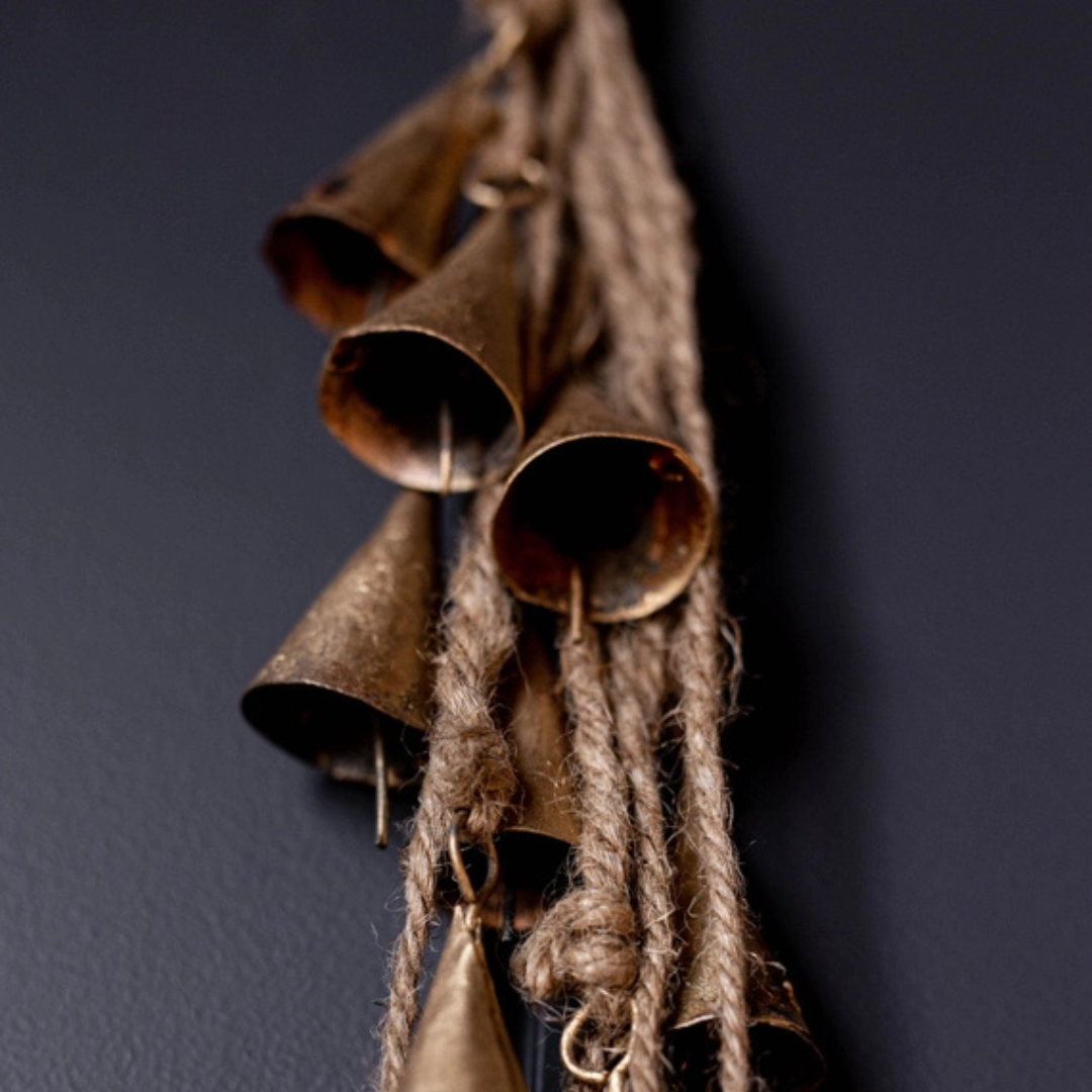 Tapered Bell Cone Cluster