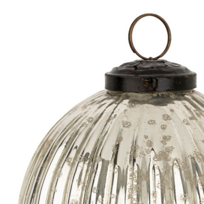 Silverfrost Ribbed Ornament