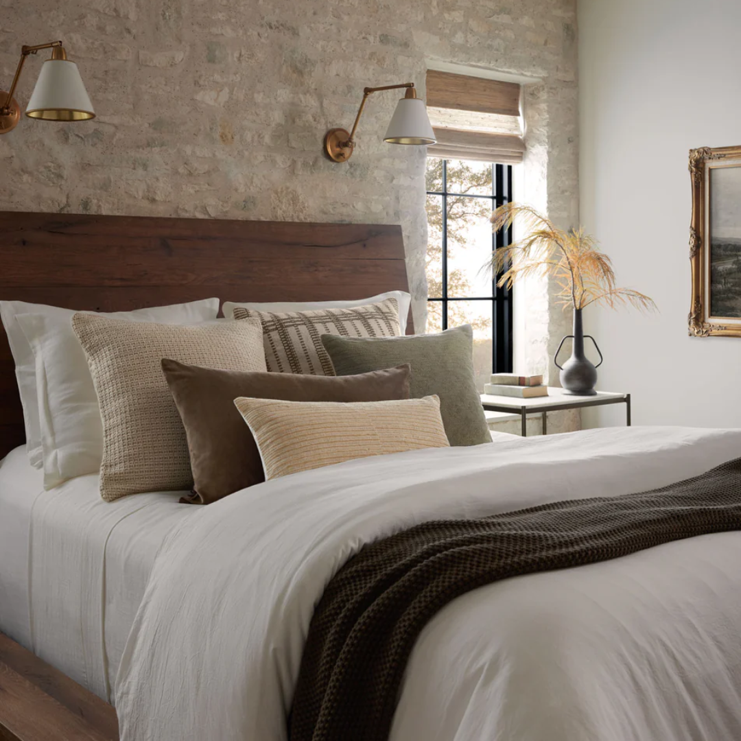 Marion 22" x 22" Pillow [Sage/Beige]