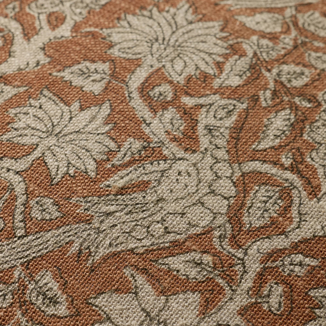 Folk Linen 22" x 22" Pillow [Rust]