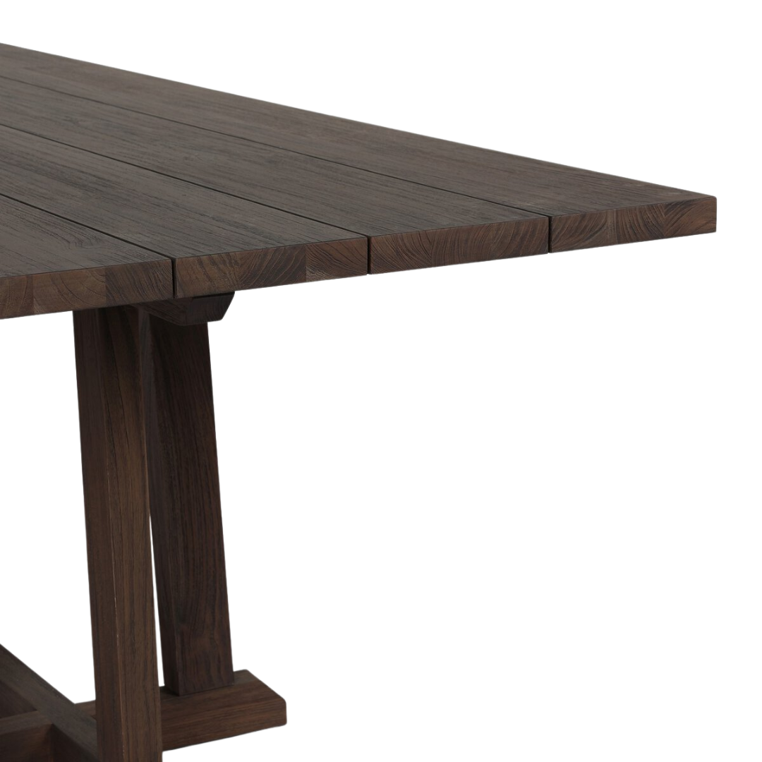 Ilma Outdoor Dining Table