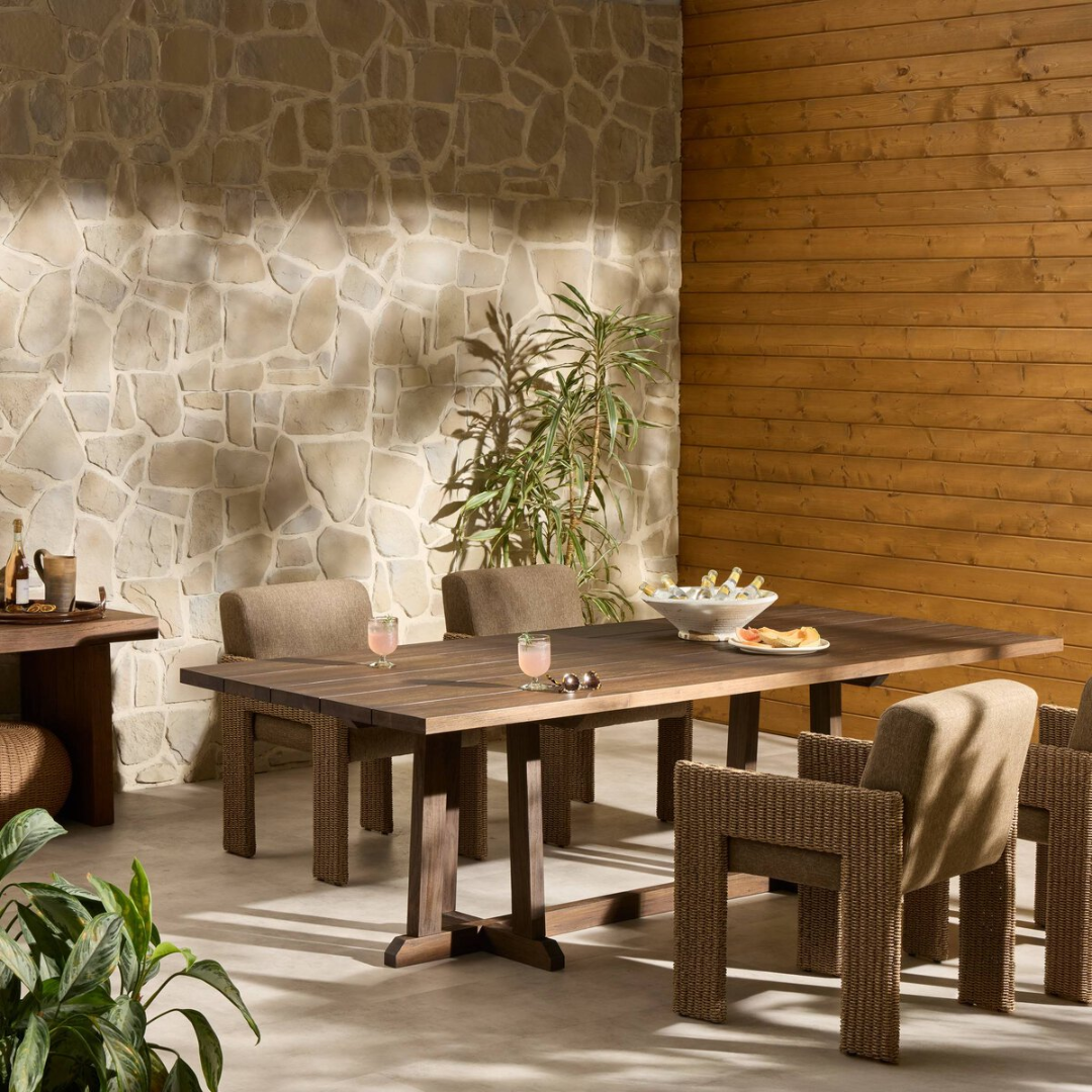 Ilma Outdoor Dining Table