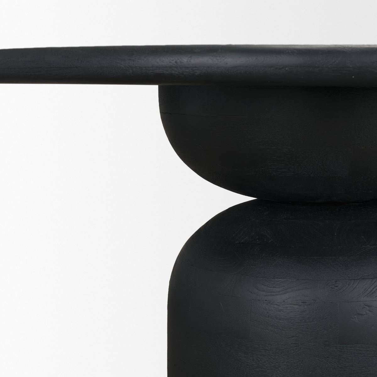 Atlas Round Pedestal Dining Table