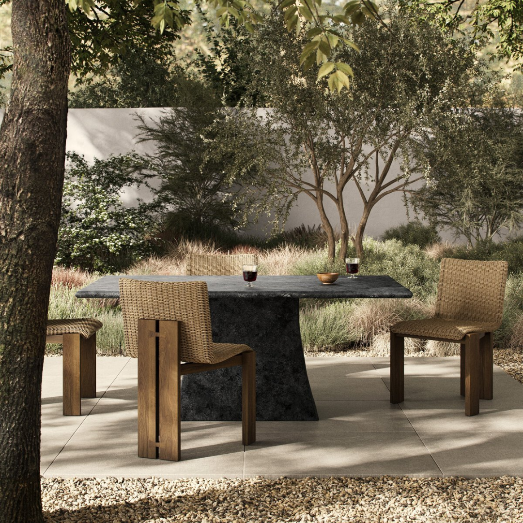 Belén Outdoor Dining Table-72"