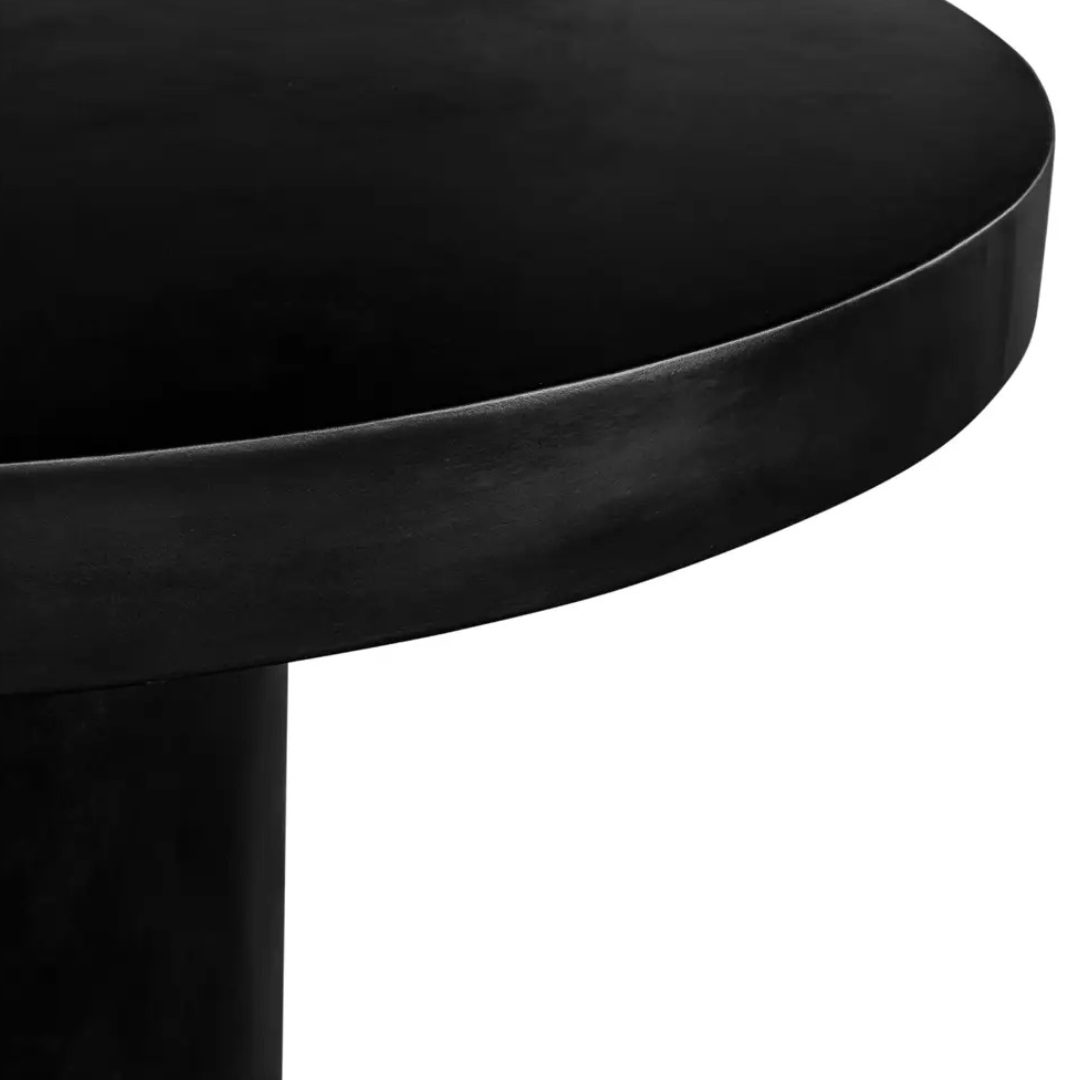 Celyn Round Outdoor Dining Table