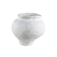 Evariste Vase
