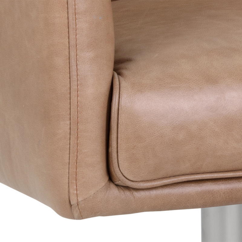 Edwin Swivel Lounge Chair