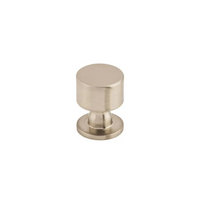 Lily Cabinet Knob