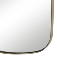 Nanci Mirror