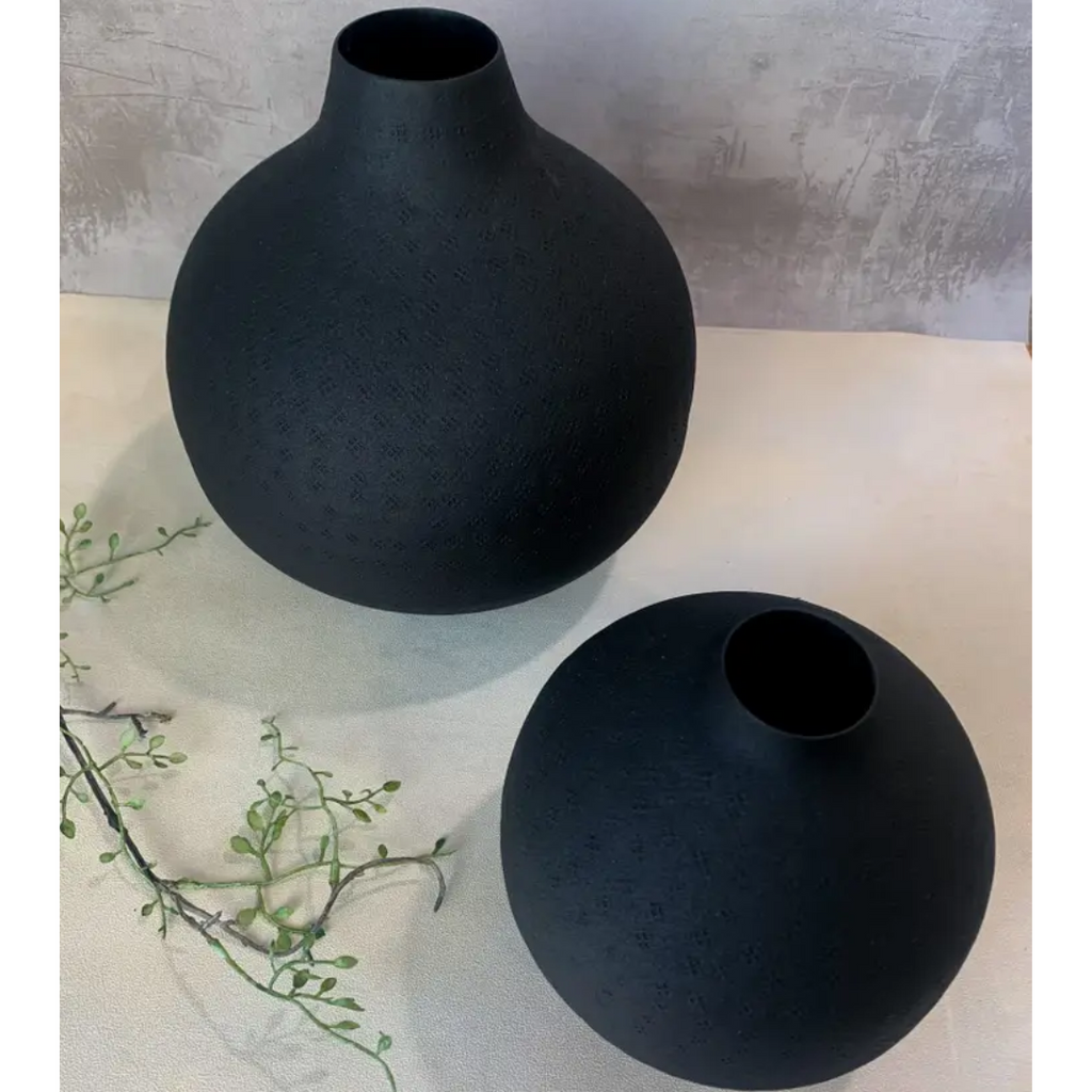 Octavia Textured Vase