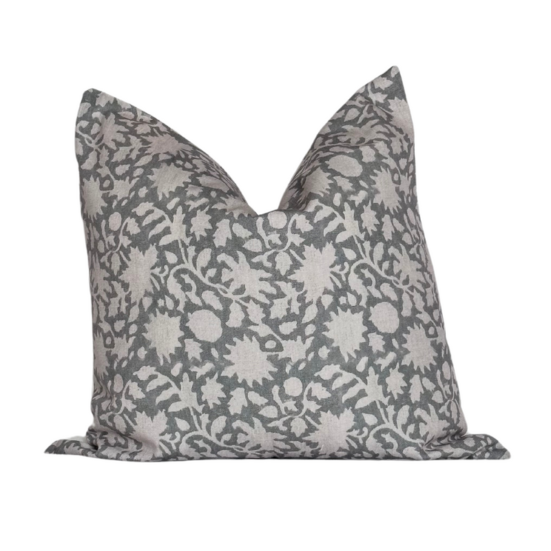 Lilla Pillow Cover - 20" x 20"