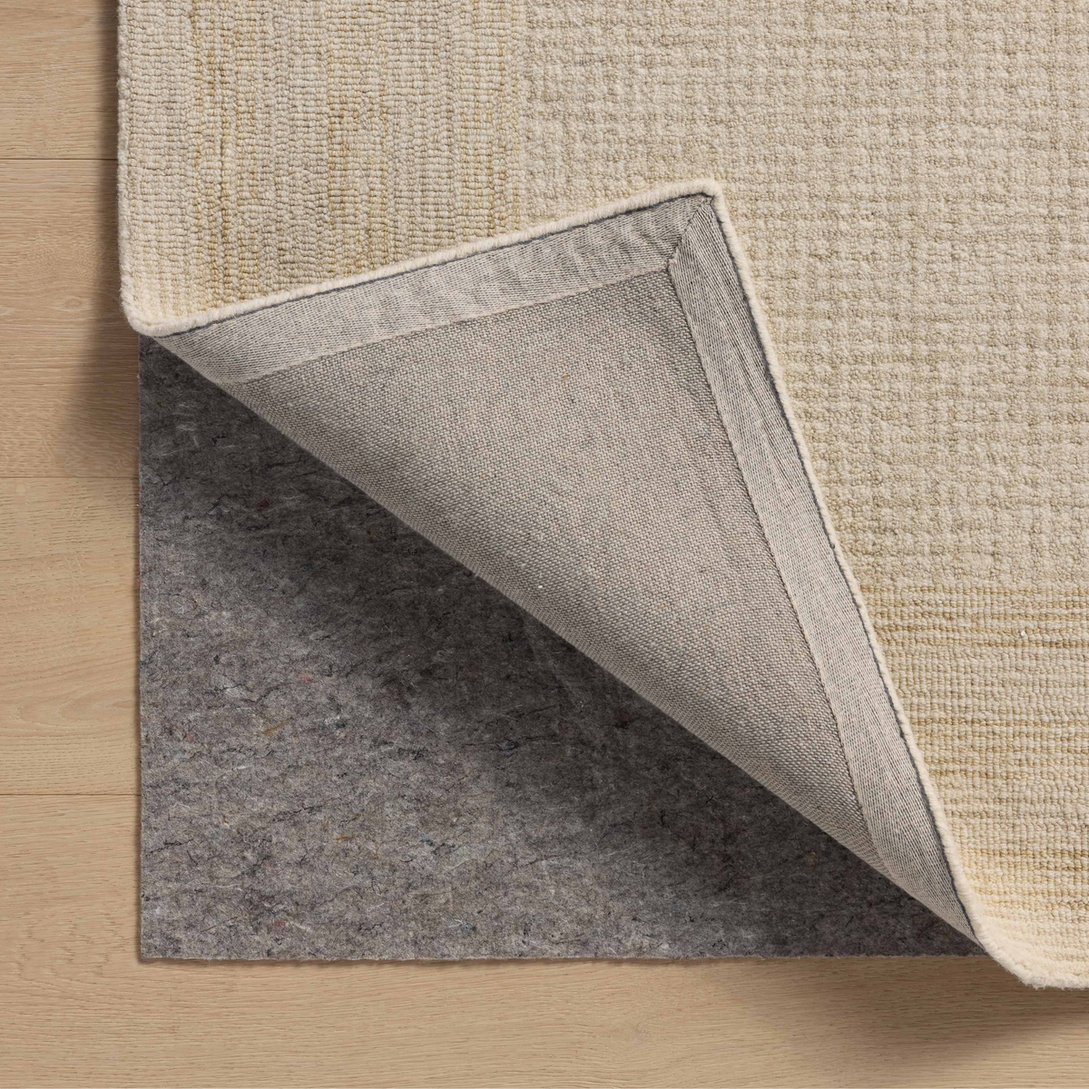 Windsor (Amber Lewis × Loloi) WIN-01 Rug [Ivory/Wheat]