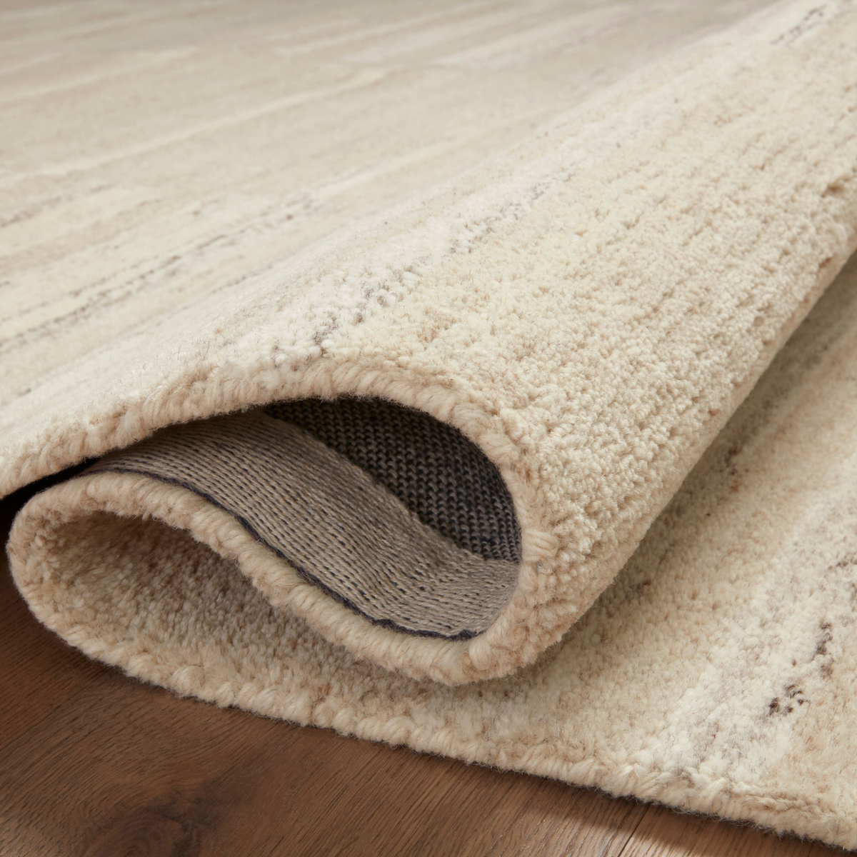 Rocky (Amber Lewis × Loloi) ROC-02 Rug [Natural/Sand]