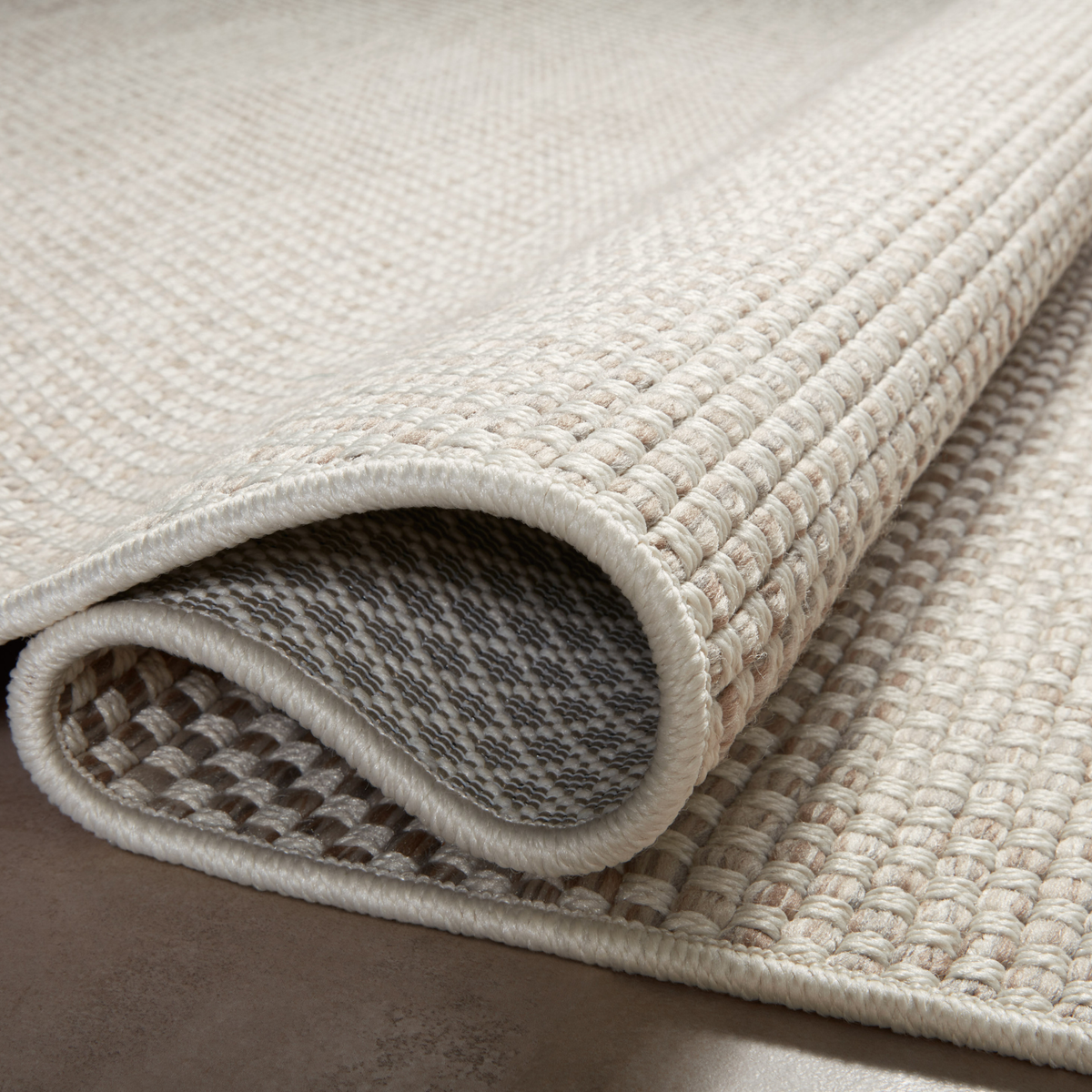 Malibu (Amber Lewis × Loloi) MAB-05 Indoor/Outdoor Rug [Ivory/Dove]