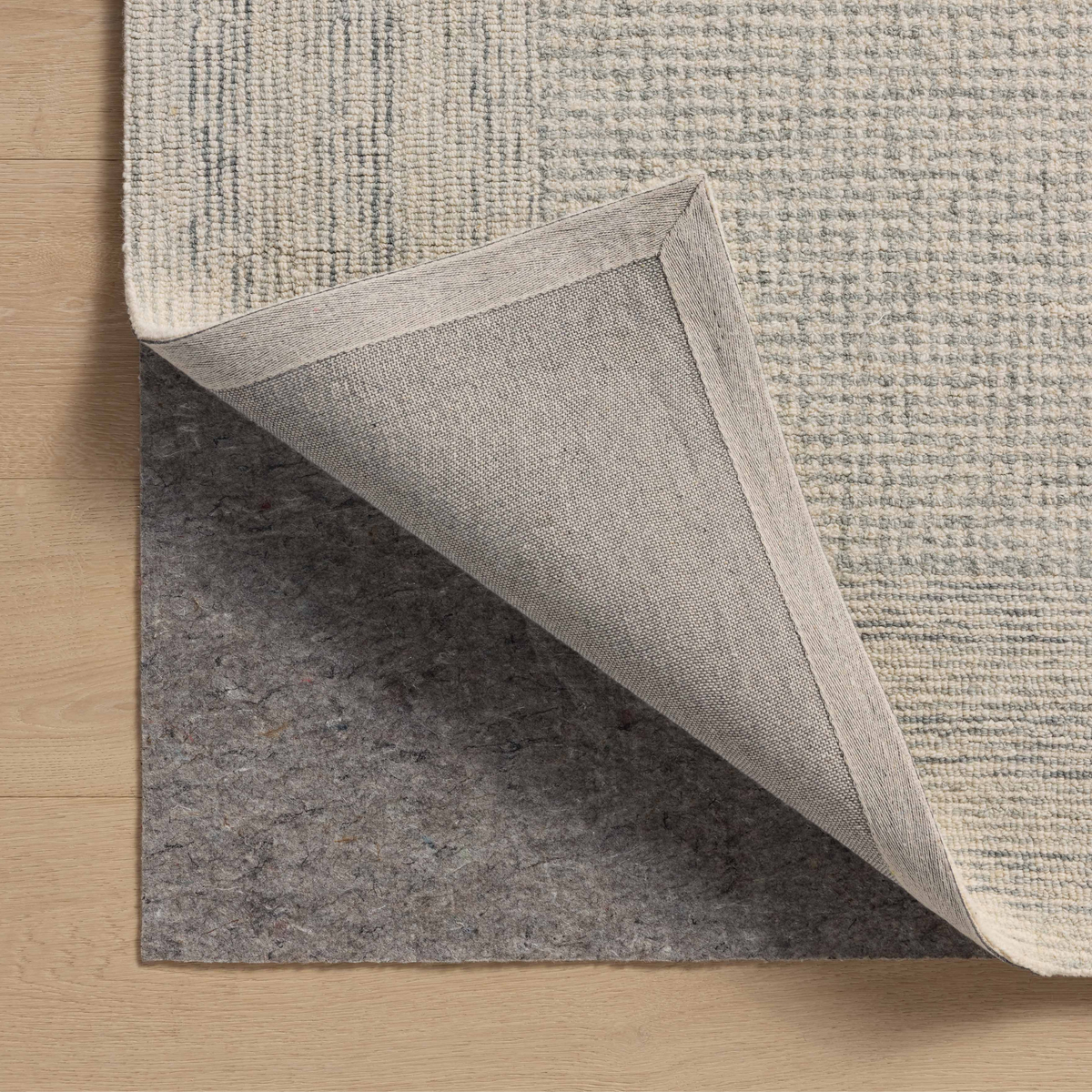 Windsor (Amber Lewis × Loloi) WIN-01 Rug [Ivory/Sky]