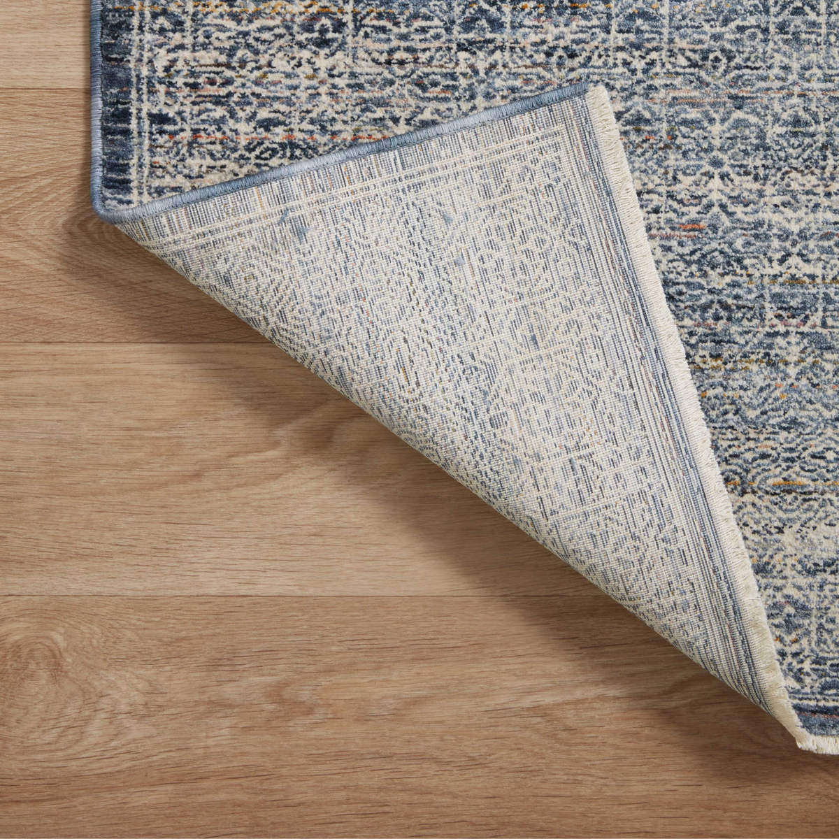 Zuma (Amber Lewis × Loloi) ZUM-01 Rug [Denim/Ivory]