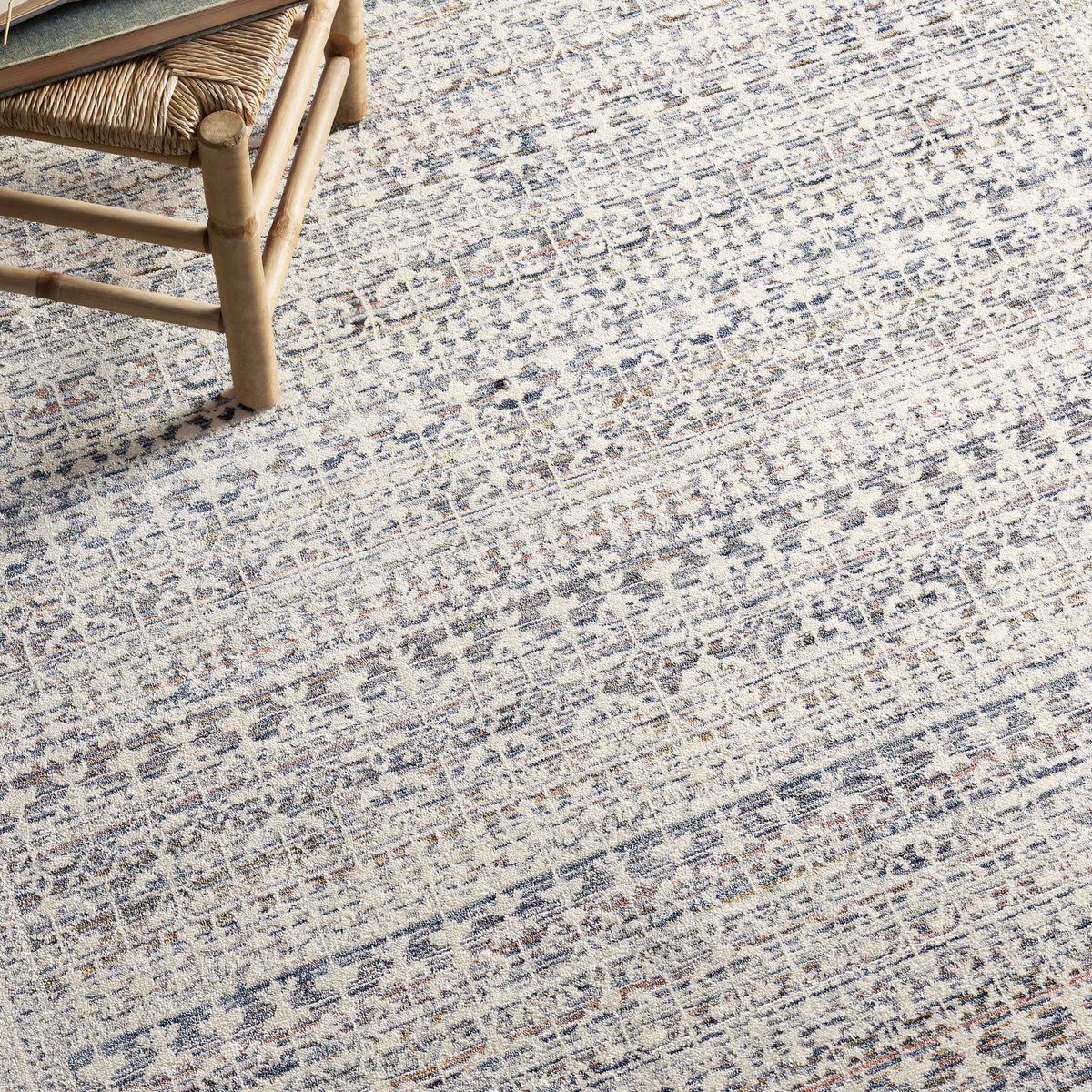 Zuma (Amber Lewis × Loloi) ZUM-03 Rug [Ocean/Multi]