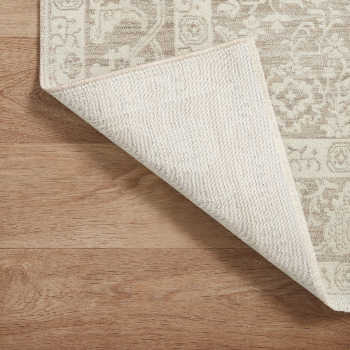 Zuma (Amber Lewis × Loloi) ZUM-04 Rug [Sand/Stone]