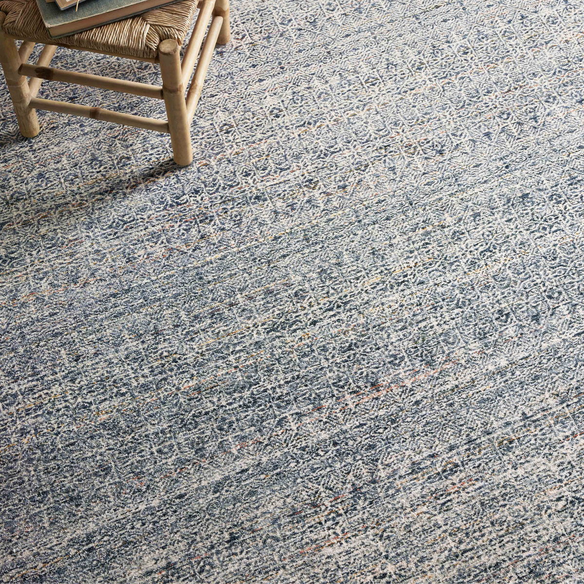 Zuma (Amber Lewis × Loloi) ZUM-01 Rug [Denim/Ivory]