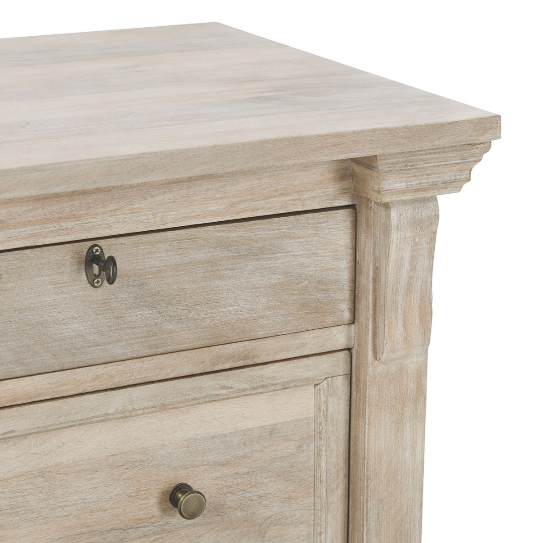 Andie 9-Drawer Dresser