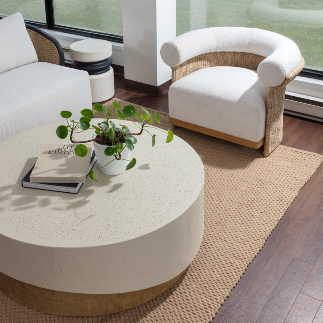 Aria Outdoor Lounge Chair