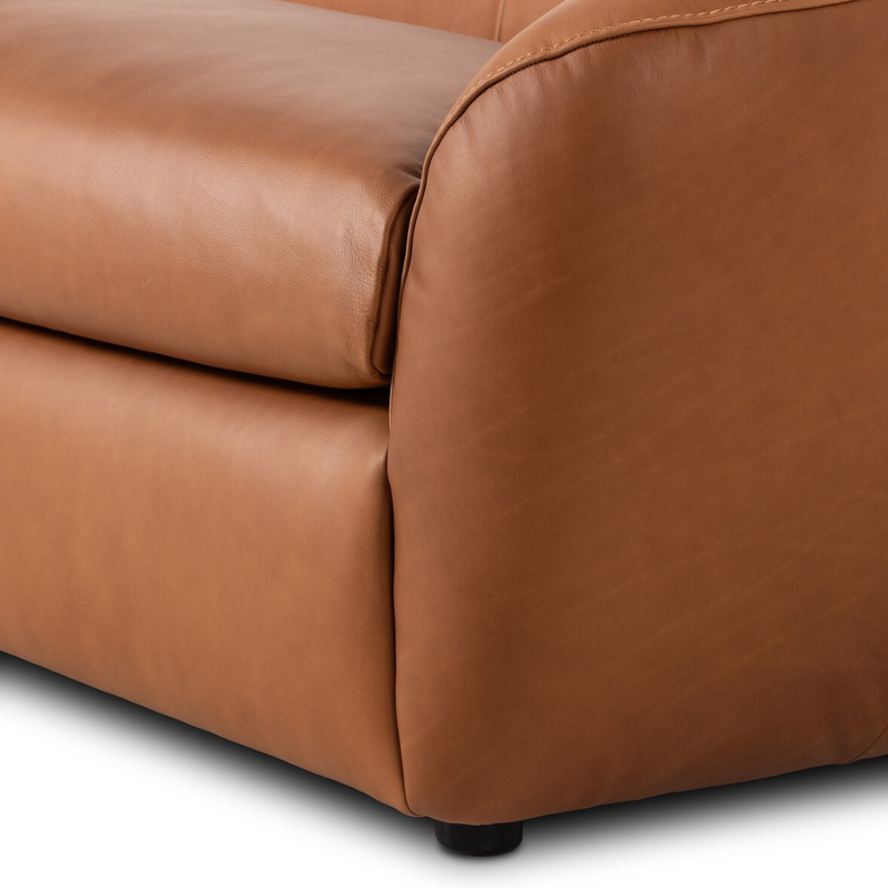 Sascha Sofa