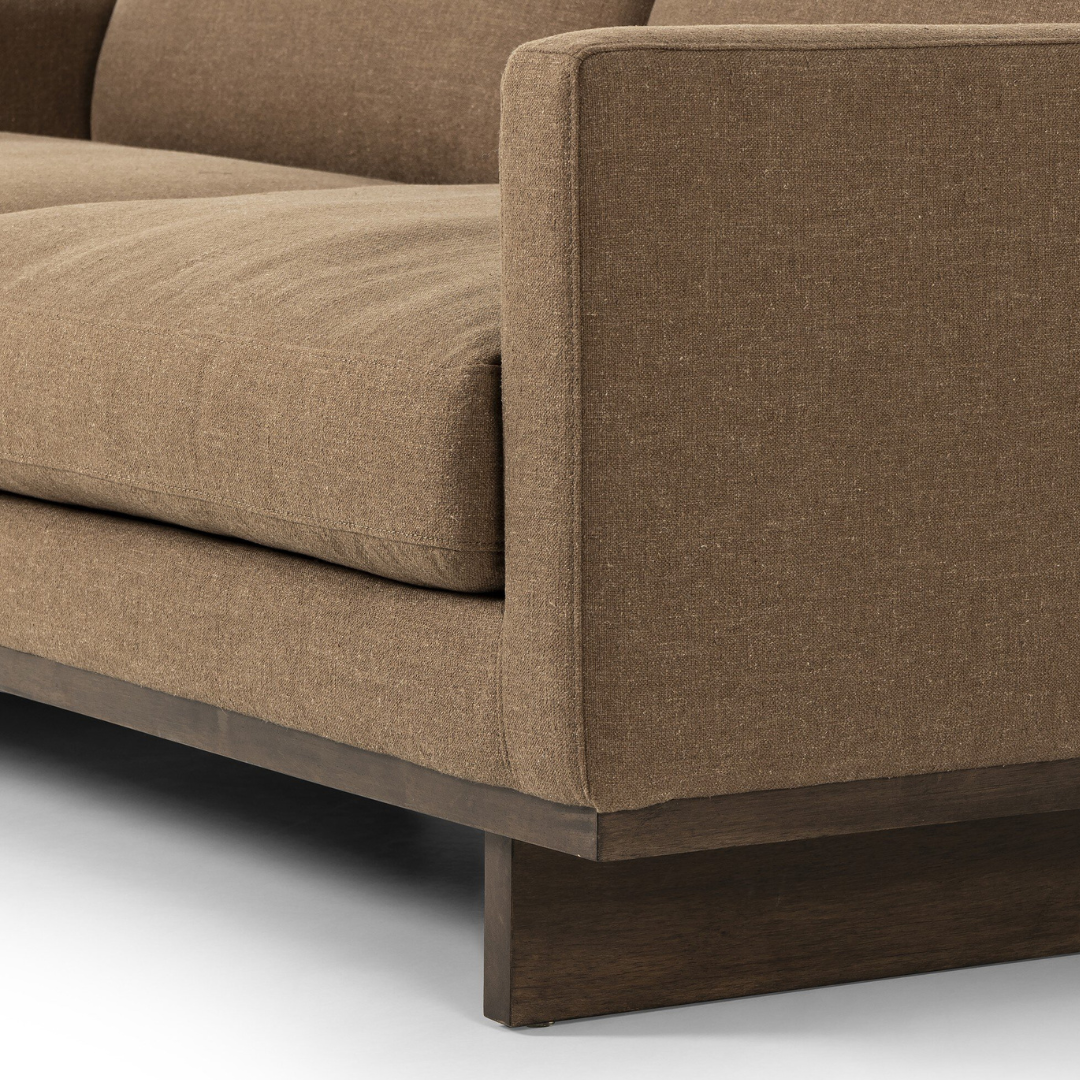 Evalyn Sofa