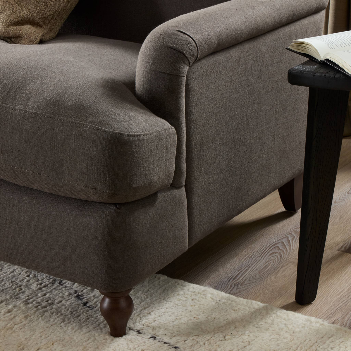 Tatiana Sofa