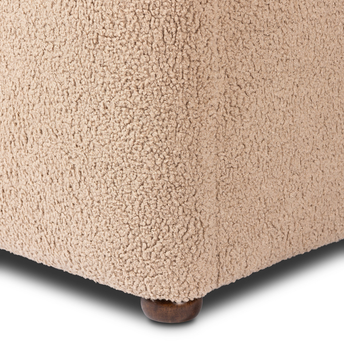 Koda Accent Bench