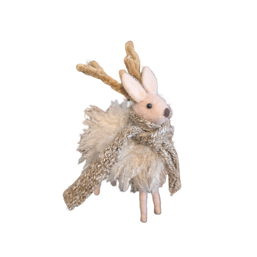 Standing Deer [White Wool - 6.5"]
