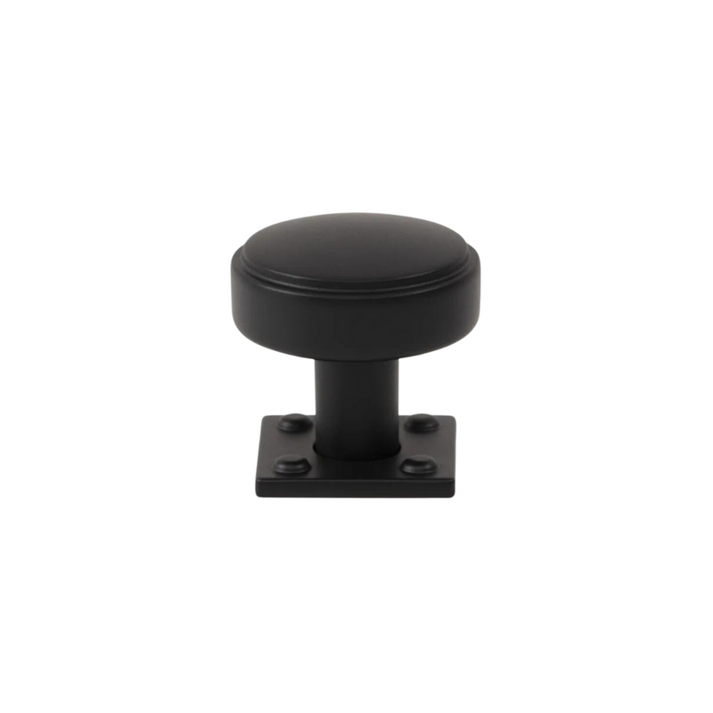 Benning [1 1/4"] Cabinet Knob with Backplate