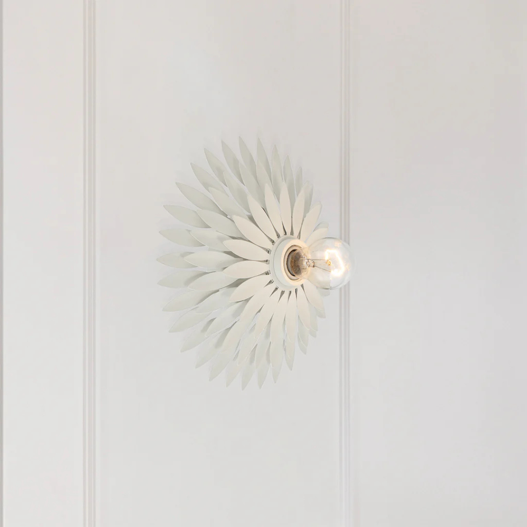 Broche 1-Light Florette Sconce