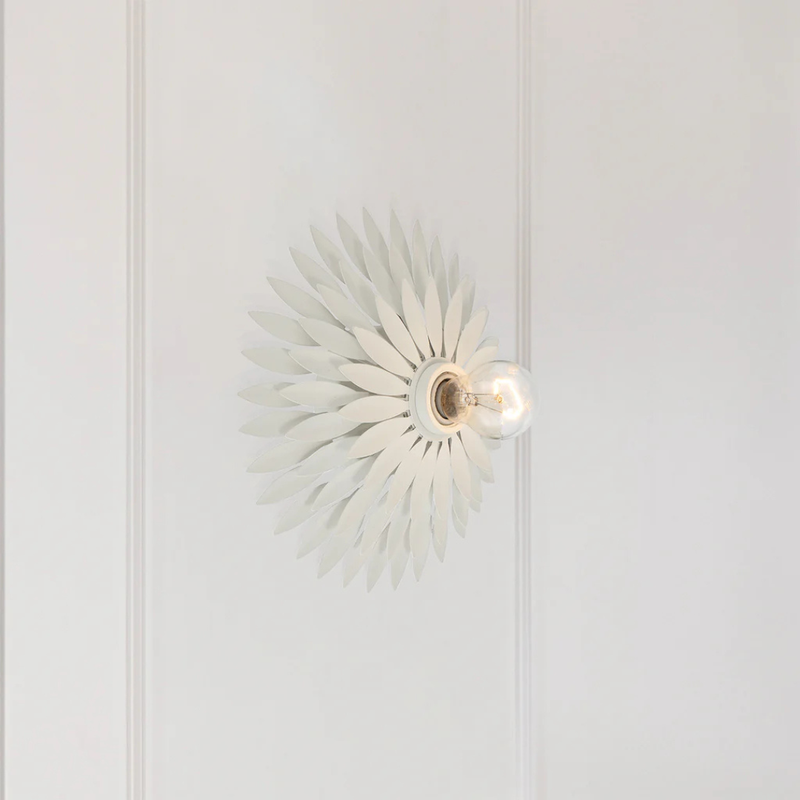 Broche 1-Light Florette Sconce