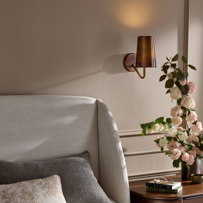Volker Sconce