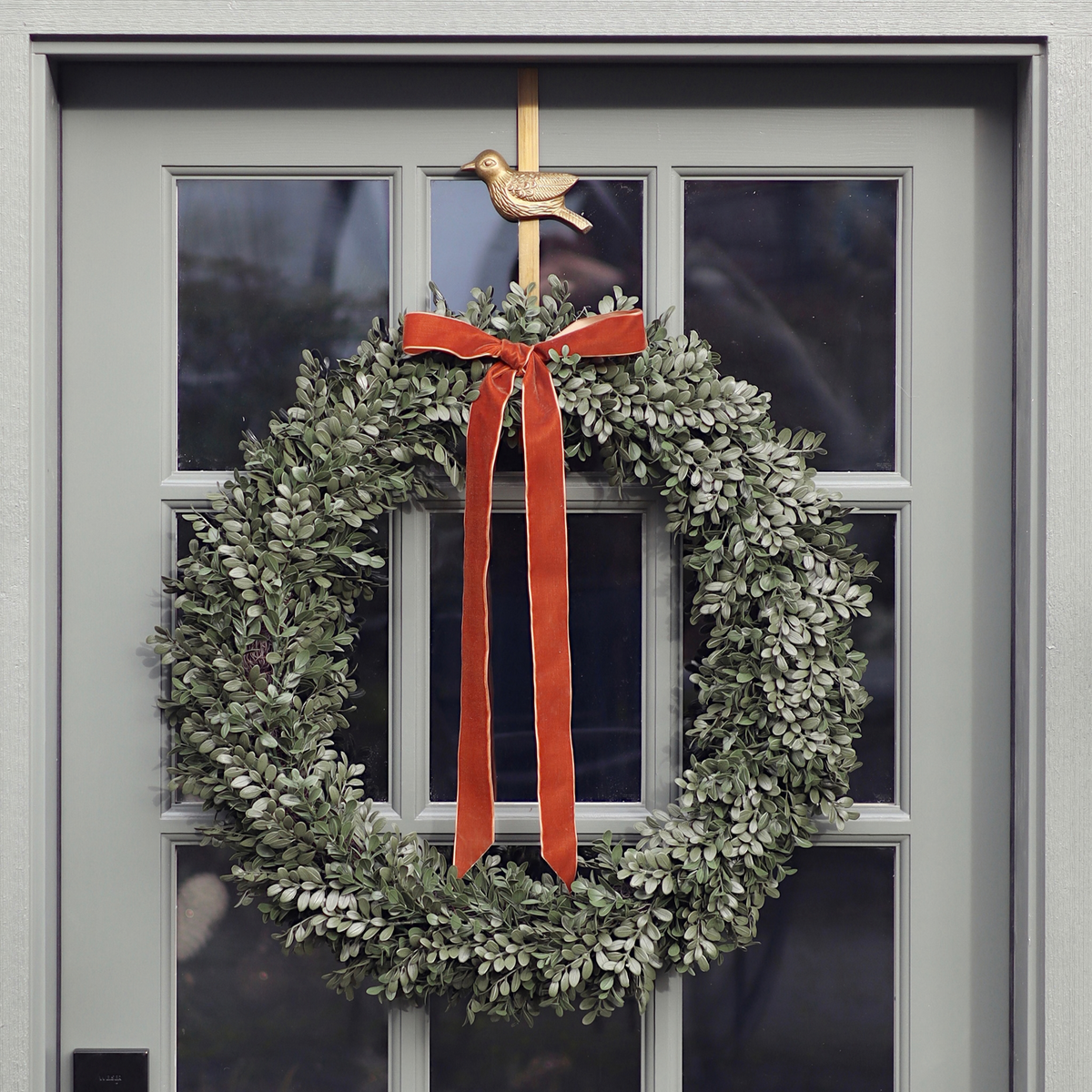 Boxwood 21" Wreath