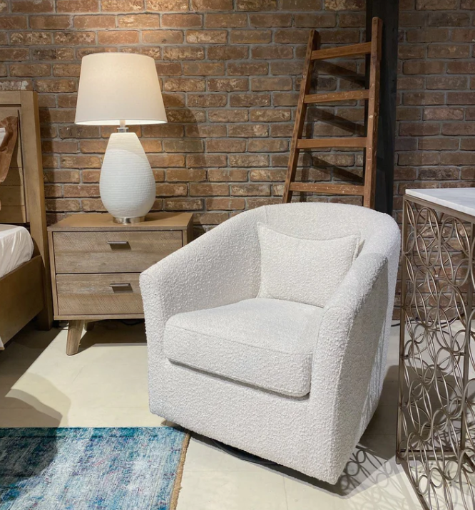Carmen Club Chair