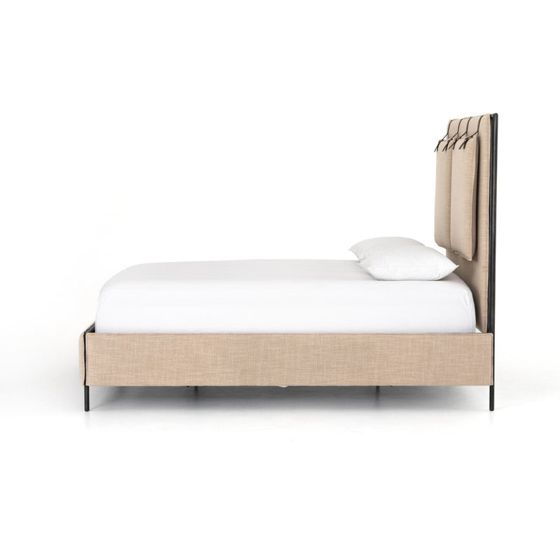 Leila Bed